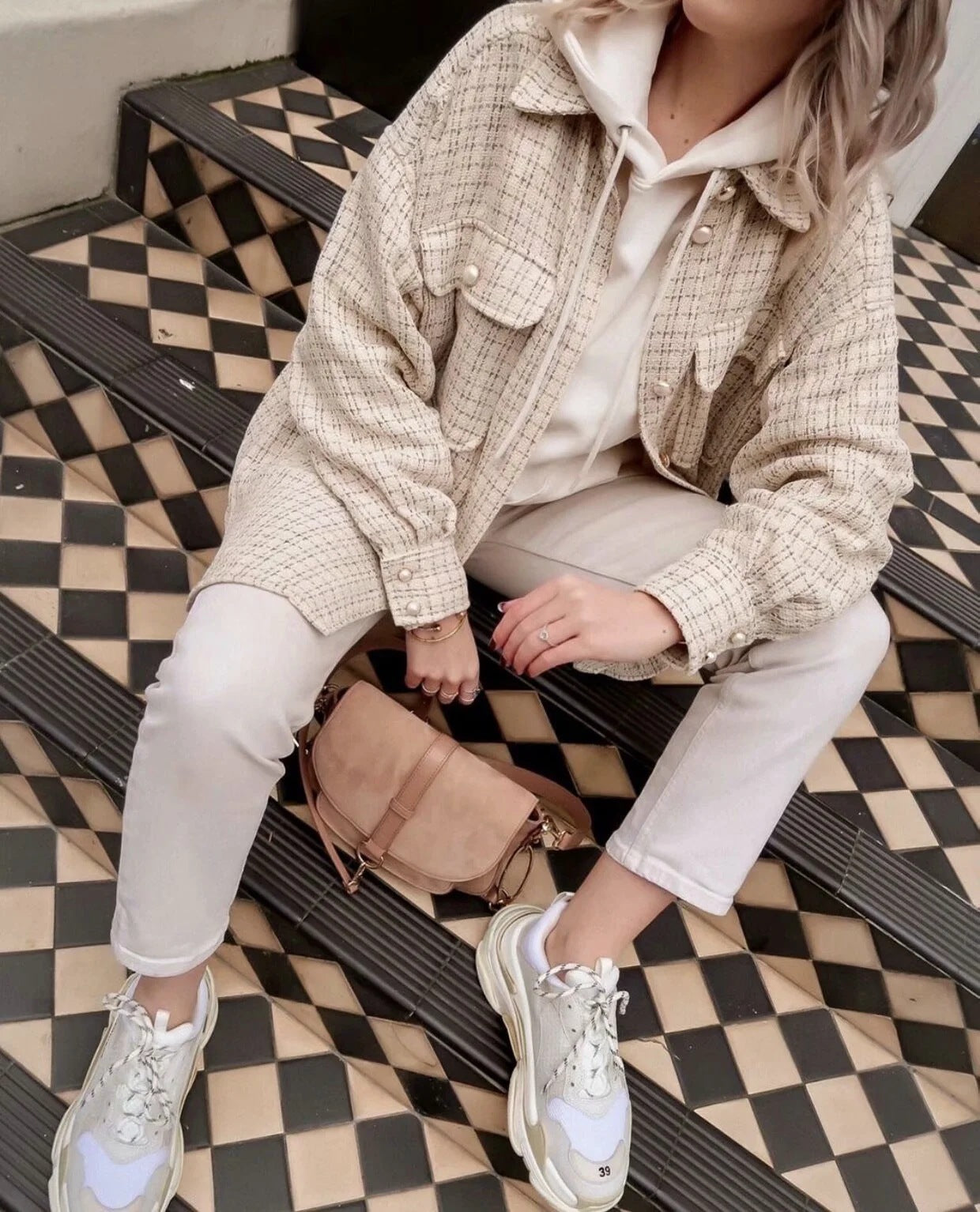 Women Plaid Pattern Thick Coats Jacket Pearl Buttons Long Sleeves Pocket Ladies Elegant Autumn Winter Coat  Leather Jacket  