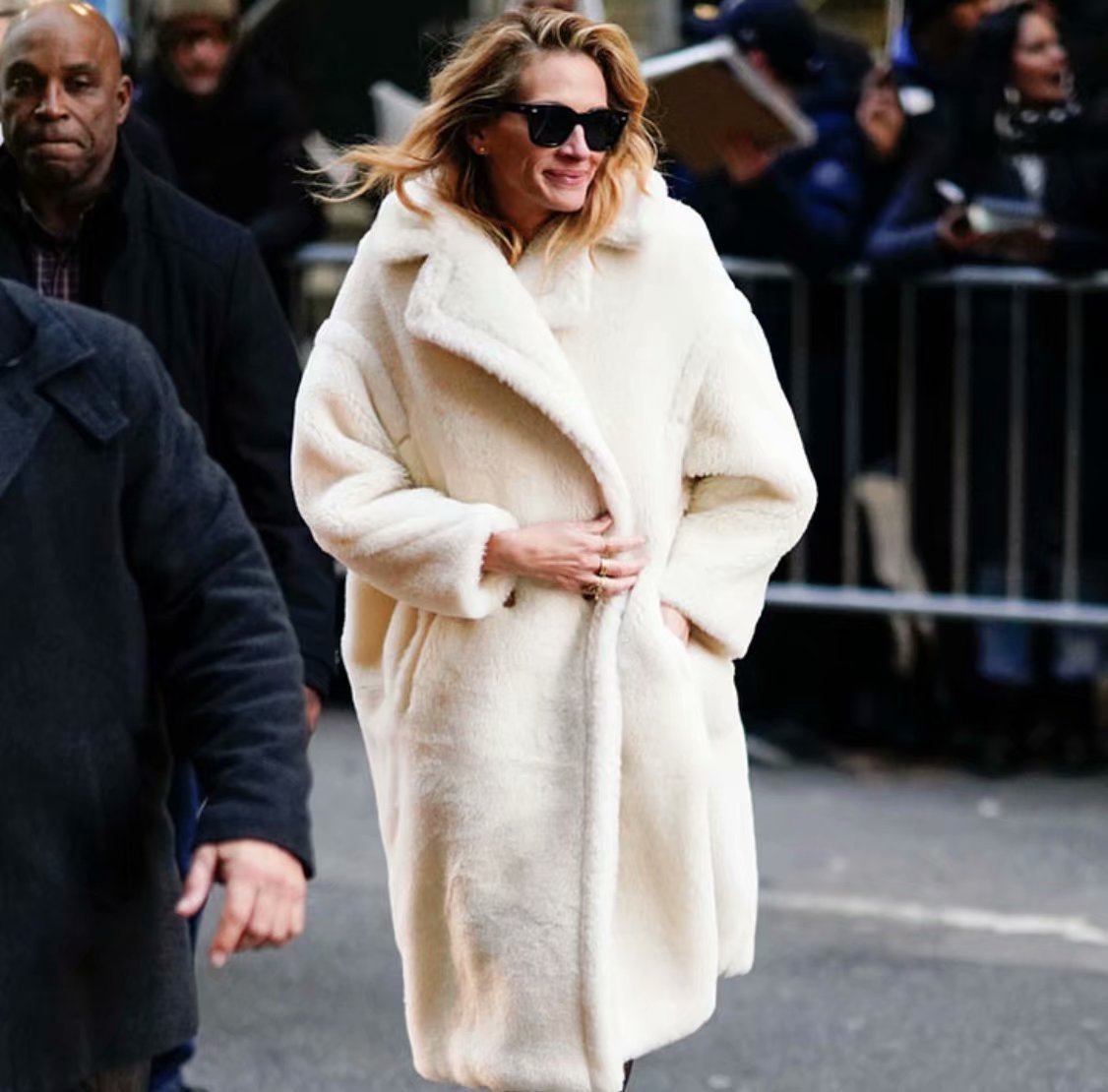 Mid-length lamb fur coat trench coat  Leather Jacket 92.82 